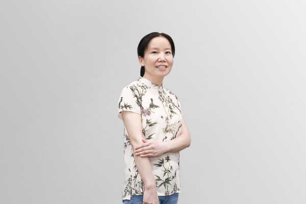 张颖.jpg